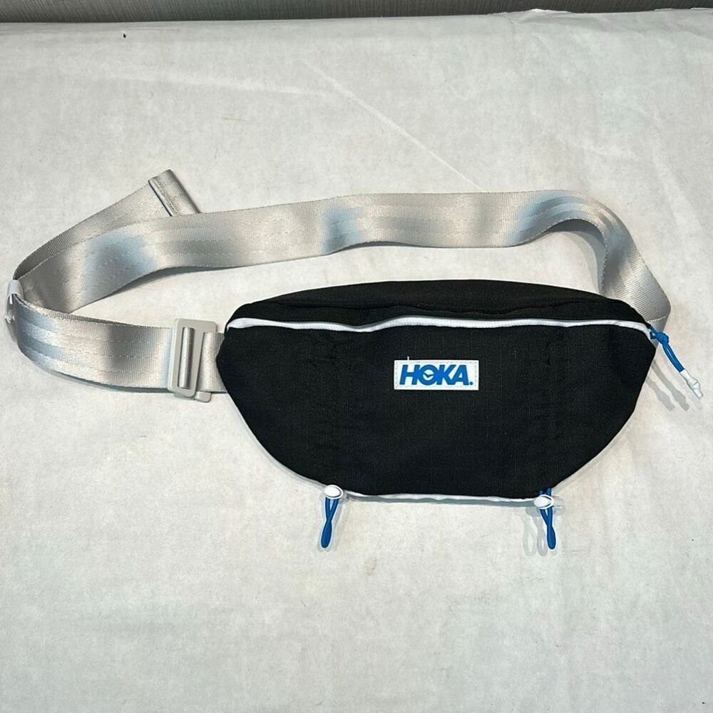 Hoka Belt Bag Black Adjustable Strap Waist Fanny Pack Crossbody Hiking Outdoor